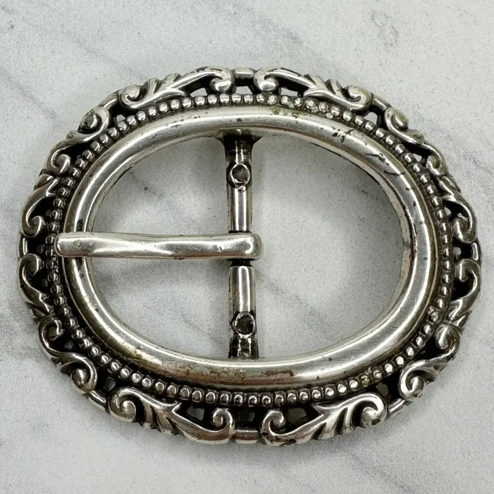 Silver Tone Oval Belt Buckle Scrollwork Filigree Border Beaded Frame Prong ✨